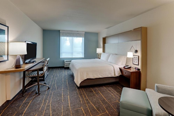 Holiday Inn Mobile Airport image 16